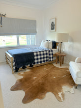 Load image into Gallery viewer, Beige & White Cowhide #2